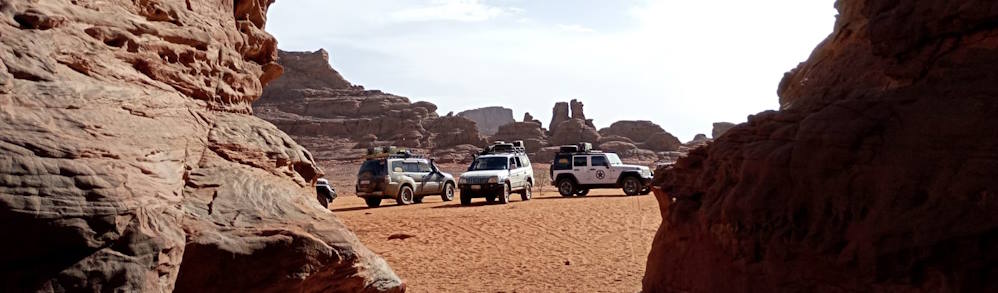 VIAGGI 4X4, VIAGGI AVVENTURE E VACANZE FUORISTRADA E SUV, VIAGGI DI GRUPPO E SELF-DRIVE, ITINERARI 4X4, VACANZE IN 4X4, VIAGGI IN 4X4, WEEK-END, JEEP TOUR, CORSI DI GUIDA SABBIA, VIAGGI 4X4 FAI DA TE